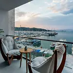 Hotel Harbour