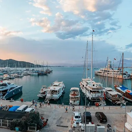 Harbour Отель Фетхие